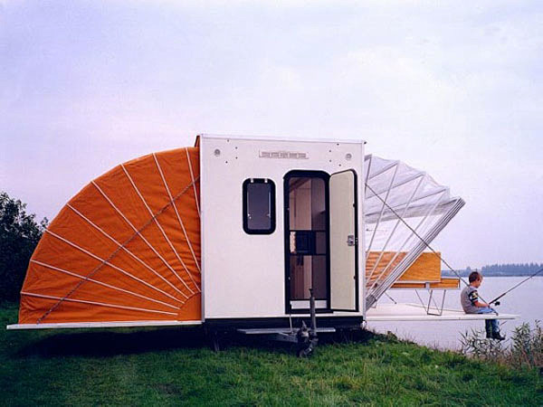 雨篷拖车（De Markies）是荷兰建...