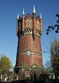 14 Unique Water Towers From Around the World