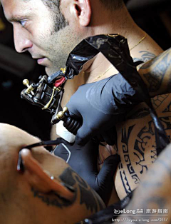 Csytml采集到巴黎“纹身艺术节” 纹