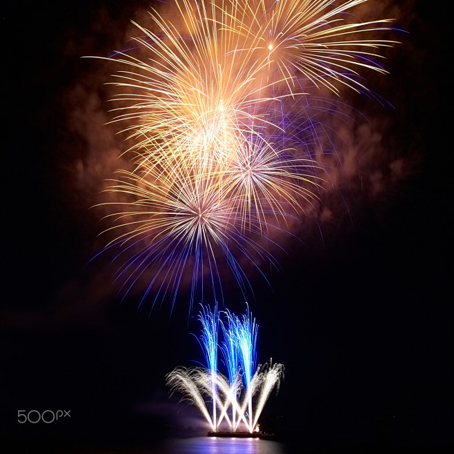 Colorful fireworks b...