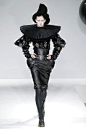 Gareth Pugh: 