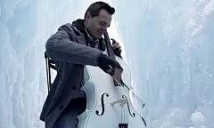 钢琴与大提琴组合The Piano Guys惊艳改编演奏《冰雪奇缘》主题曲Let It Go！ENDING时终于爆发了，把“冰天雪地我也不怕”的感觉淋漓尽致地表达出来！|【猴姆独家】爆好听！The Piano Guys惊艳演奏Let It Go！（转）@创意DIY手工