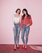 -5kg ROSE edition jeans vol.3 by 츄(chuu) : COMMENT     봄을 담은 츄메이드 -5KG 로즈 에디션 팬츠      DETAIL     발목까지 타이트하게 떨어지는 기장     곳곳에 들어간 빈티지한 포인트     데일리한 무드로 어디에나 매치하기 좋은 아이템     FABRIC      스판 혼방으로 쫀쫀한 착용감     적당한 두께로 시즌리