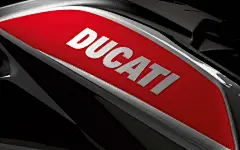 2013 Ducati Hypermotard 杜卡迪摩托车高清桌面壁纸