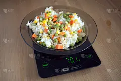 秤,特写,蔬菜,盘子,厨房,餐具,正面视角,褐色,胡萝卜,生长