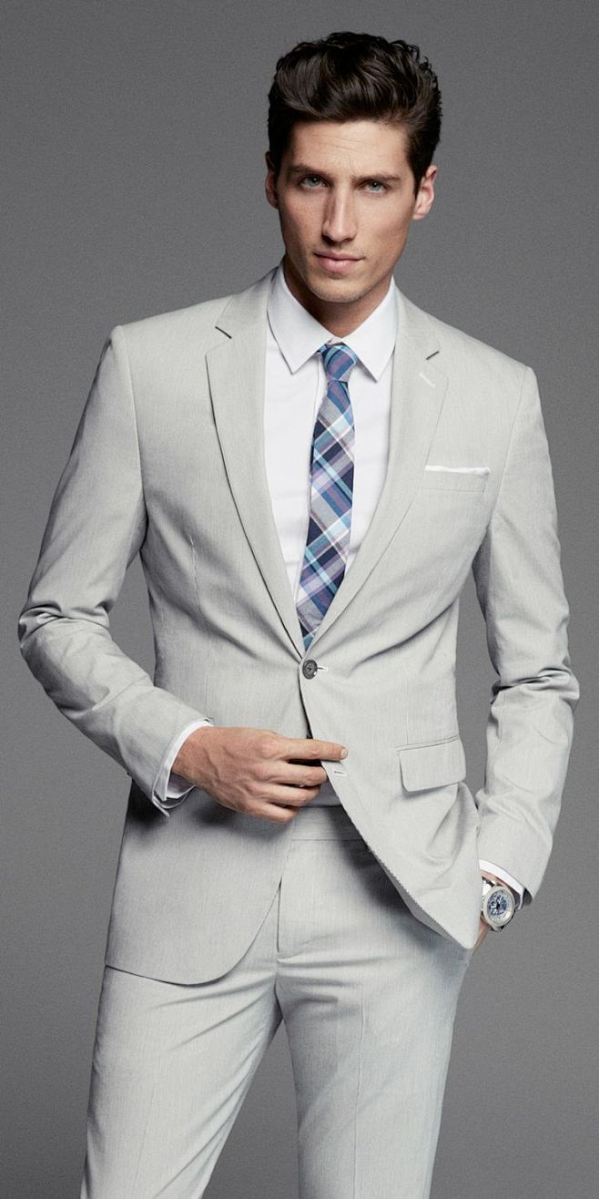 A grey suit is perfe...