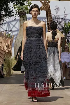 柔情or硬朗的诗意地图！Christian Dior 2017秋冬高级订制秀，海报网带你亲临2017秋冬高定时装周