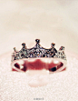华贵富丽的女皇戒指