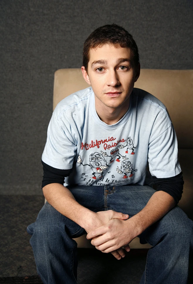 希亚·拉博夫 shia labeouf