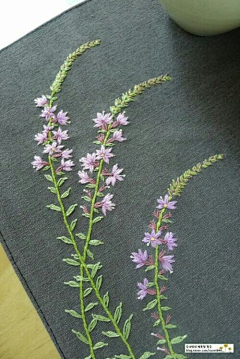 哼着歌儿的麦芽糖采集到刺绣