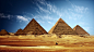 埃及沙漠黄金金字塔壁纸封面大图