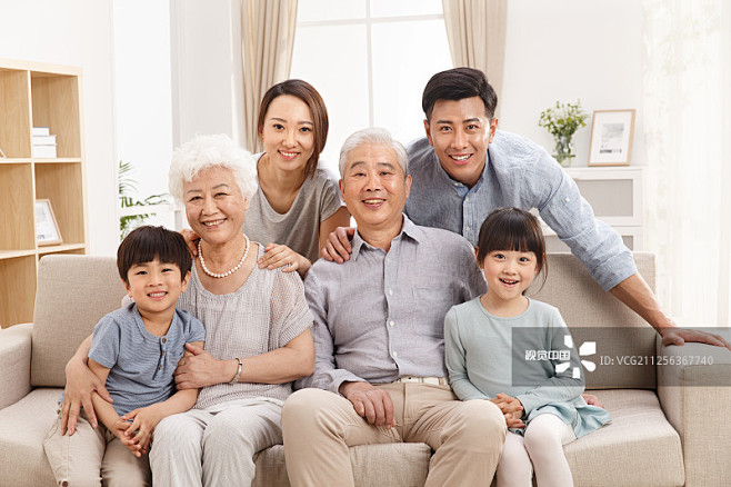 幸福家庭合影正版图片素材-花瓣网