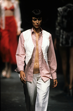 我不会凉的采集到McQueen 1995 SPRING RTW