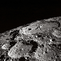 Mrousix采集到月球表面