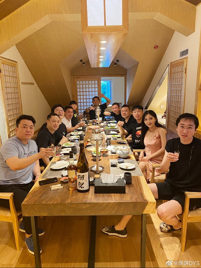 饼哥生日—源微博