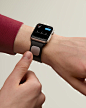 Apple Watch - 健康 : Apple Watch 与 iPhone 上的健康 app 默契合作，帮助你了解自己的健康状况。还有什么能比健康更加与你息息相关的呢？
