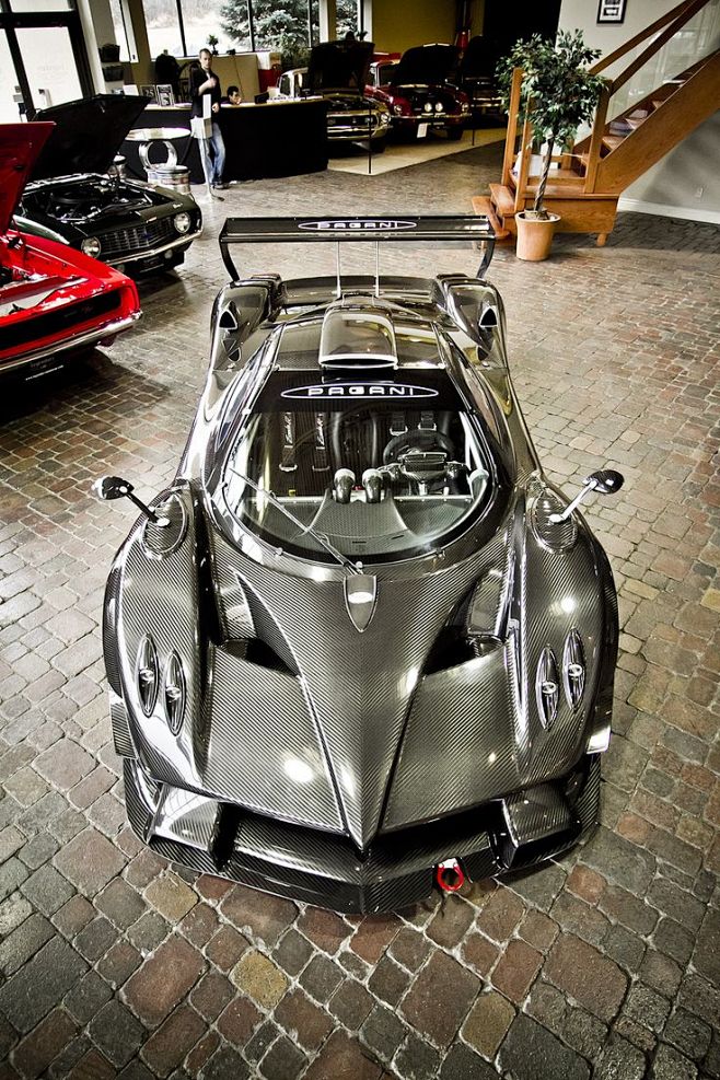 Pagani Zonda R