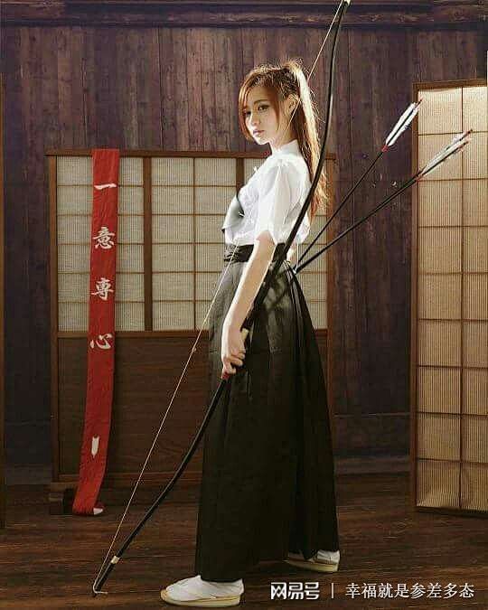 淹没在历史中的日本女性——女武士 : 淹没在历史中的日本女性——女武士,