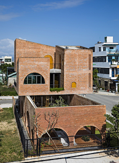 XIAORI*采集到建筑-民宿