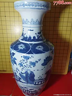 青花手绘民窑八仙花瓶_青花瓷_第1张_7788字画网