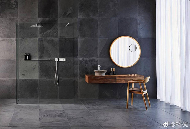极简设计的浴室 高级灰色➕木色