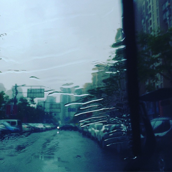 下雨天#摄影##雨天##iphone#