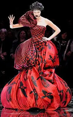 Alexander McQueen's Top Runway Moments Fall 2009