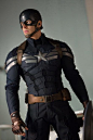 #美国队长2# #Captain America# #Steve Rogers# #Bucky Barnes# wow居然真的有同款衣服!!!!!!!!潜行服和冬兵的服装超炫酷!!!!!!!Hexder Silver Stripe Star Jacket $149.00 http://t.cn/8sQ9kdY , Bucky Jacket $189.00 http://t.cn/RvI2YAs