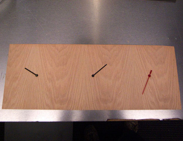 DIY：时针分针和秒针分别显示的时钟
