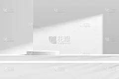 摘要3D白色和灰色圆柱基座裙台上的台阶桌与白色的墙景在阴影中。现代矢量渲染几何平台，化妆品展示展示。