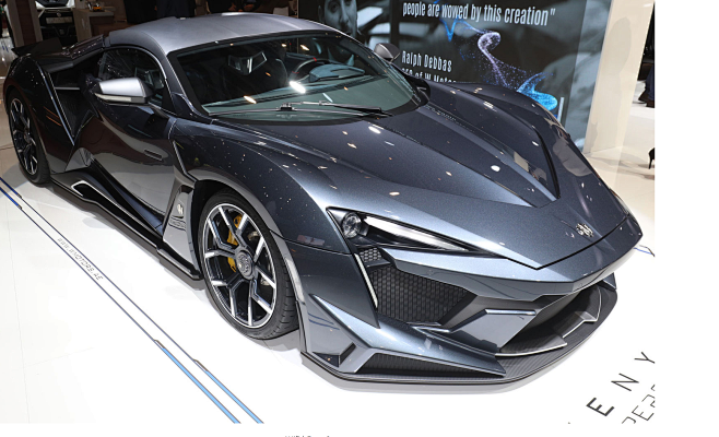 W Motors Fenyr Super...