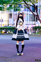 Harajuku Couple in Vivienne Westwood & Baby The Stars Shine Bright Street Styles + Bear Ears – Tokyo Fashion