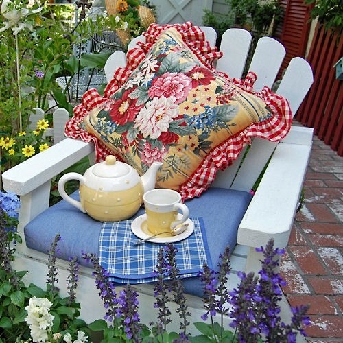 Tea in the garden. I...