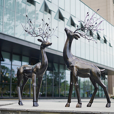 室外抽象仿铜梅花鹿动物雕塑玻璃钢园林景观...