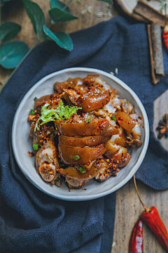 咸鱼老大叔采集到食里乾坤