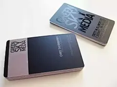 【名片设计】精致的名片设计，版式的表现力还是很丰富的，居然还有材质说明！

