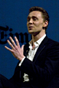 #HQ##Tom Hiddleston# attends the Times Talks Madrid at Teatro Fernan Gomez on September 22, 2012 补一组抖森马德里访谈的高清图 当年一直没拿到的