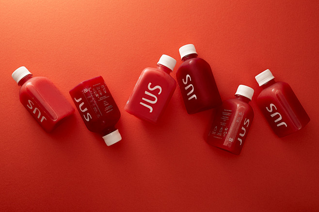 JUS • Juice Up Saigo...