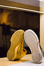 An All-Gold Air Jordan 31 Released Exclusively in New Orleans#履程鞋事# Jordan Brand在全明星周末期间发售了这款亮眼的金色的AJ31，金色鞋面搭配白色中底，在新奥尔良的朋友们真是有福了。images via j23app ​​​​