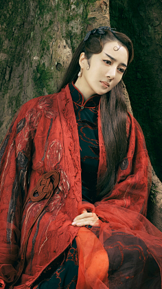 剧照-花瓣网|陪你做生活的设计师 | 玉楼春-孙有容-乔欣饰