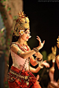 Cambodia Apsara Dance - http://mytrip-asia.blogspot.com/