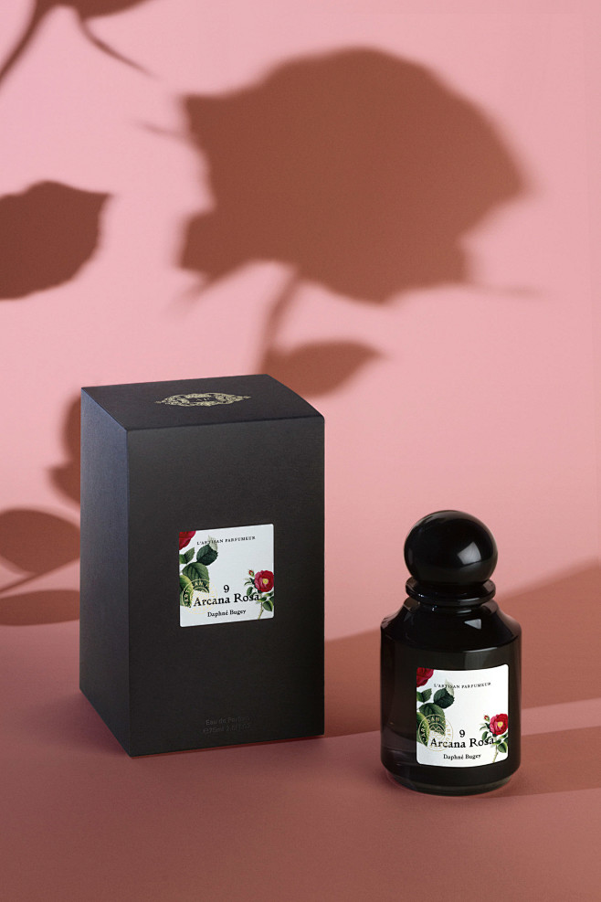 Arcana Rosa - La Bot...