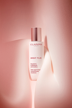 非常年代采集到品牌-法国-娇韵诗CLARINS（植物美肌先锋）