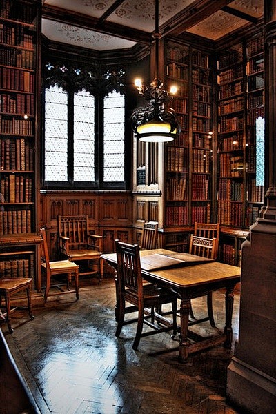 英国曼彻斯特大学约翰赖兰兹图书馆