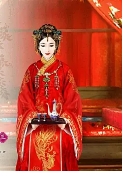 春宵一刻值千金，
花有清香月有阴。
歌管楼台声细细，
秋千院落夜沉沉。
          ———《春宵》苏轼 ​​​ ​​​​
