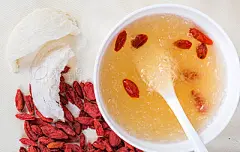 Edible bird's nest and goji, jujube. Bird's nest soup, traditional Chinese foodTraditional Chinese health food, bird's nest soup
