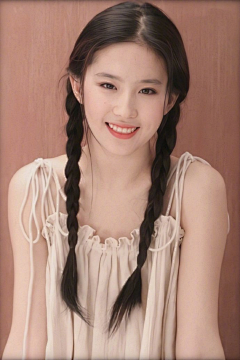 AllyLuo采集到人物摄影