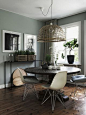 Interiors | Swedish Style dinning parede piso e rodapé