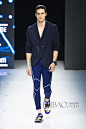 运动型男也能潮潮哒！Dirk Bikkembergs 2015春夏高级运动男装时装秀场变铁人三项“竞技场”_第2页_Dirk Bikkembergs