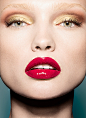 Jonathan Knowles on Behance